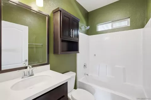 Bath - 9395 Harritt Rd #3, Lakeside, CA 92040 photo 1 of 2