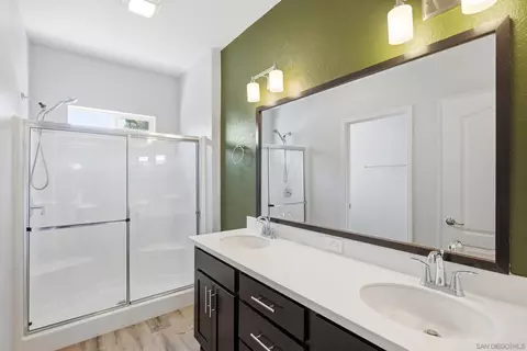 Bath - 9395 Harritt Rd #3, Lakeside, CA 92040 photo 2 of 2