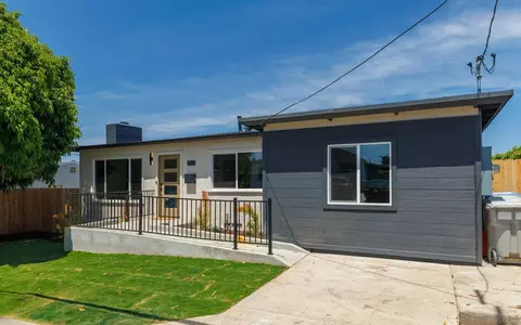 866 Merlin Dr, San Diego, CA 92114