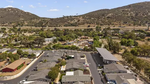 View/Area - 15935 Spring Oaks Rd #82, El Cajon, CA 92021 photo 8 of 13