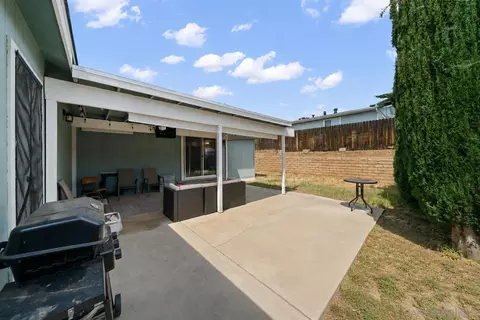 Exterior - 15935 Spring Oaks Rd #82, El Cajon, CA 92021 photo 6 of 9
