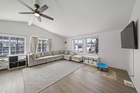 Living - 15935 Spring Oaks Rd #82, El Cajon, CA 92021 photo 2 of 2