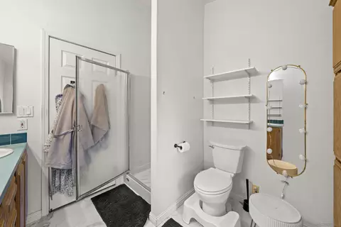 Bath - 15935 Spring Oaks Rd #82, El Cajon, CA 92021 photo 3 of 3