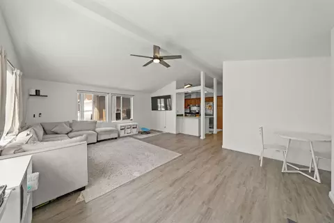 Living - 15935 Spring Oaks Rd #82, El Cajon, CA 92021 photo 1 of 2