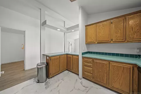 Kitchen - 15935 Spring Oaks Rd #82, El Cajon, CA 92021 photo 3 of 4