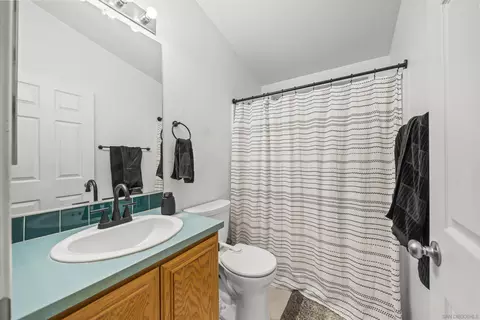 Bath - 15935 Spring Oaks Rd #82, El Cajon, CA 92021 photo 2 of 3