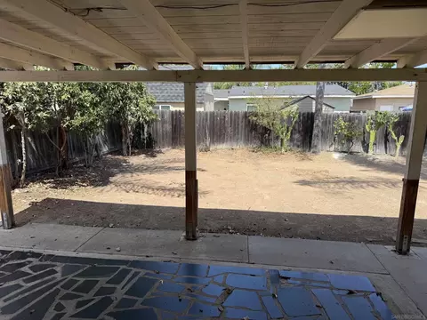 1422 S Maple, Escondido, CA 92025 photo 5
