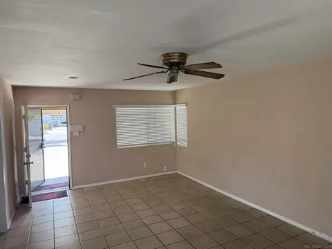 1422 S Maple, Escondido, CA 92025 photo 4
