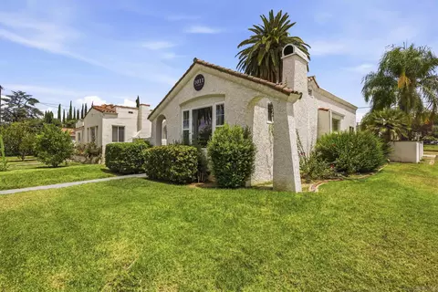 Exterior - 1011 W Cypress Ave, Redlands, CA 92373 photo 12 of 13