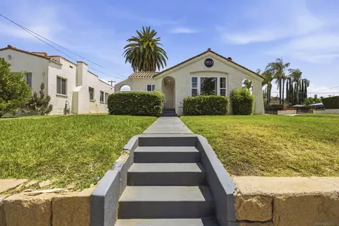 Exterior - 1011 W Cypress Ave, Redlands, CA 92373 photo 10 of 13