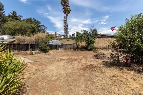 Exterior - 1209 Camillo Way, El Cajon, CA 92021 photo 3 of 4