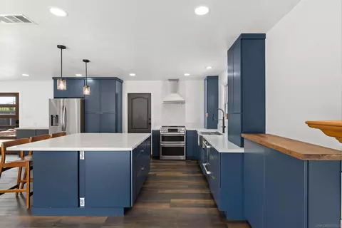 Kitchen - 1209 Camillo Way, El Cajon, CA 92021 photo 3 of 4