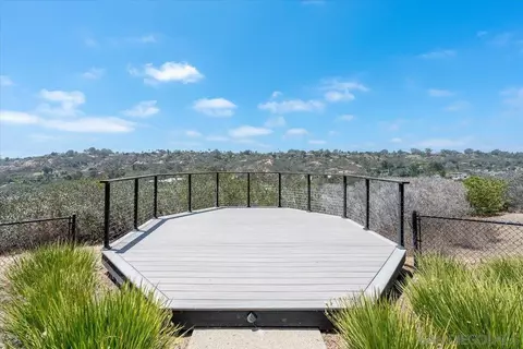 Exterior - 3603 Lorimer Ln, Encinitas, CA 92024 photo 19 of 24