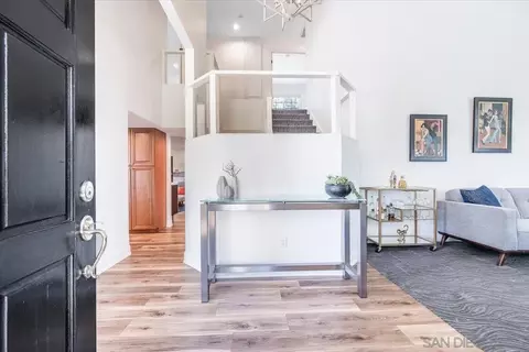 Entry Way - 3603 Lorimer Ln, Encinitas, CA 92024 photo 1 of 3