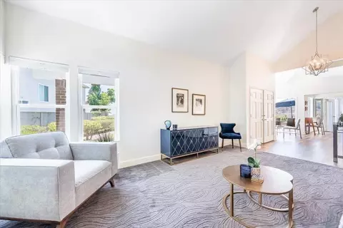 Living - 3603 Lorimer Ln, Encinitas, CA 92024 photo 3 of 6