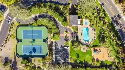 View/Area - 3603 Lorimer Ln, Encinitas, CA 92024 photo 11 of 15