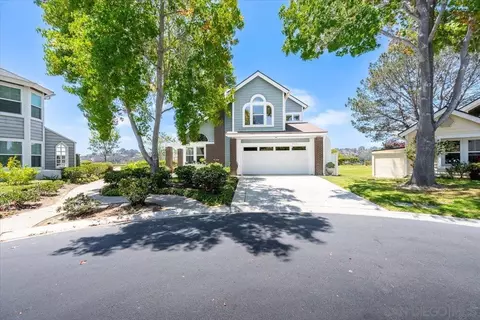 Exterior - 3603 Lorimer Ln, Encinitas, CA 92024 photo 2 of 24
