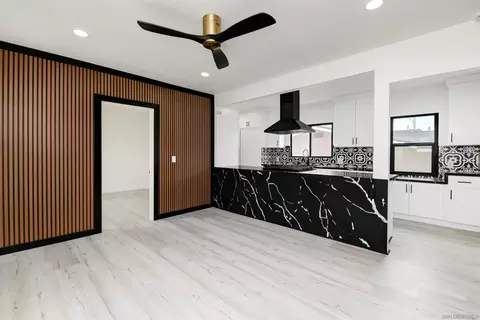 244 26th St, San Diego, CA 92102
