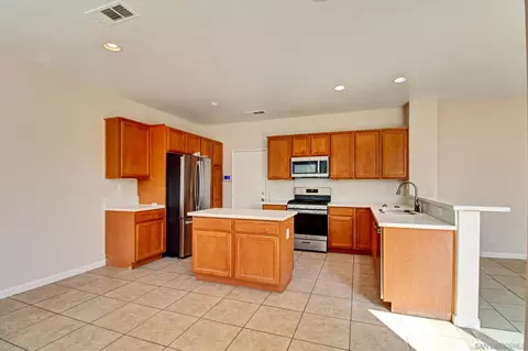 Kitchen - 3856 Salt River Ln, Perris, CA 92571 photo 4 of 5