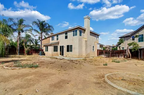 Exterior - 3856 Salt River Ln, Perris, CA 92571 photo 3 of 5