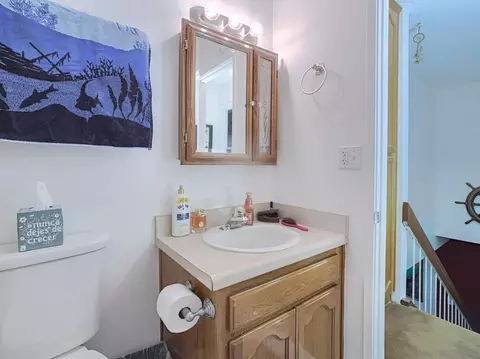 Bath - 10618 Queen Jessica Ln, Santee, CA 92071 photo 1 of 2