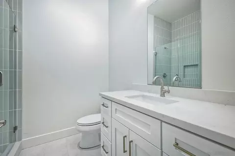 Bath - 11631 Via Trevi, Lakeside, CA 92040 photo 4 of 4