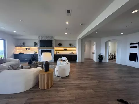 Living - 11631 Via Trevi, Lakeside, CA 92040 photo 1 of 10
