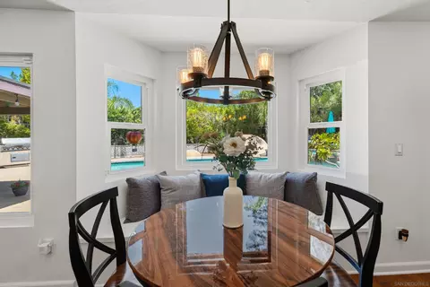 Dining - 13126 Silver Saddle Ln, Poway, CA 92064 photo 3 of 3