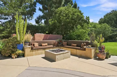 Exterior - 3501 Lone Hill Ln, Encinitas, CA 92024 photo 18 of 24