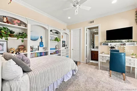 Bedroom - 3501 Lone Hill Ln, Encinitas, CA 92024 photo 4 of 6