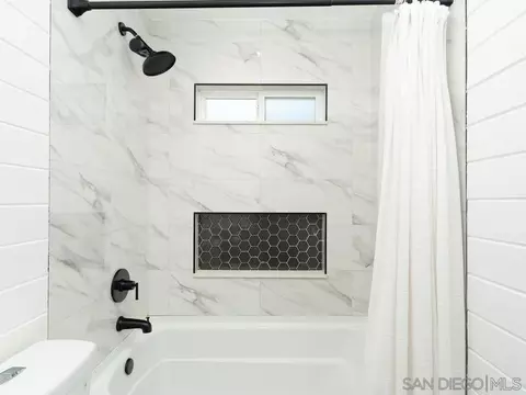 Bath - 1249 8th, Imperial Beach, CA 91932 photo 5 of 5