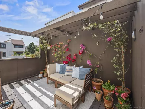 3825 Caminito Litoral #212, San Diego, CA 92107