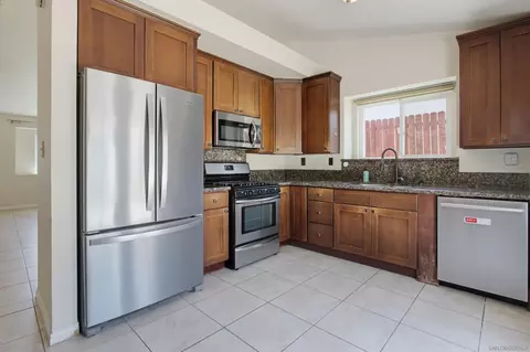 Kitchen - 5117 Greenbrook, Oceanside, CA 92057 photo 2 of 3