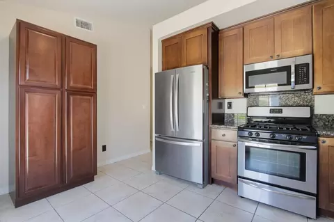 Kitchen - 5117 Greenbrook, Oceanside, CA 92057 photo 3 of 3