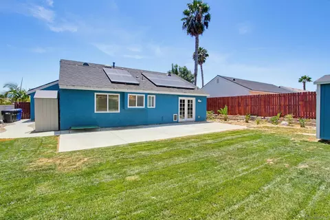 Exterior - 5117 Greenbrook, Oceanside, CA 92057 photo 8 of 10