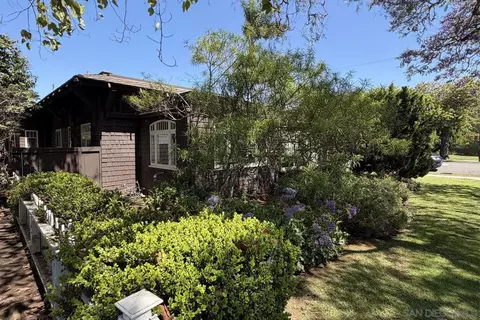 Exterior - 800 A Ave, Coronado, CA 92118 photo 3 of 8
