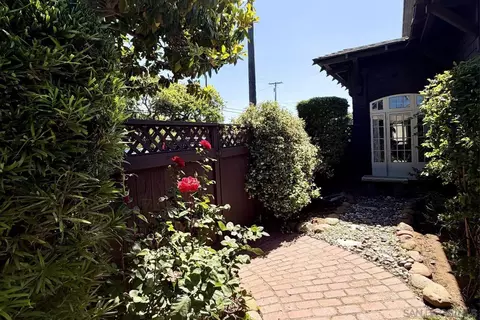 Exterior - 800 A Ave, Coronado, CA 92118 photo 6 of 8
