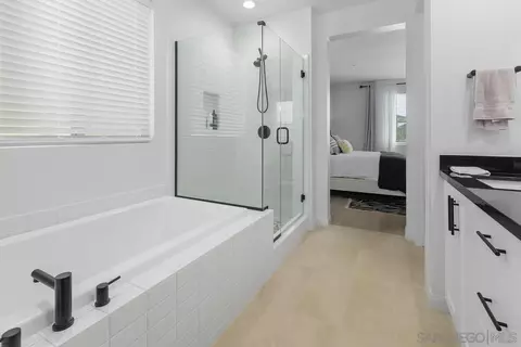 Bath - 32357 Salvia, Temecula, CA 92591 photo 2 of 3