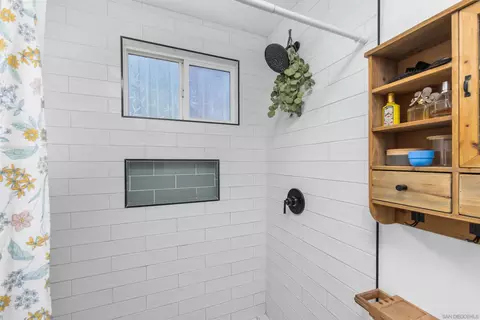 Bath - 10056 Woodpark, Santee, CA 92071 photo 4 of 4