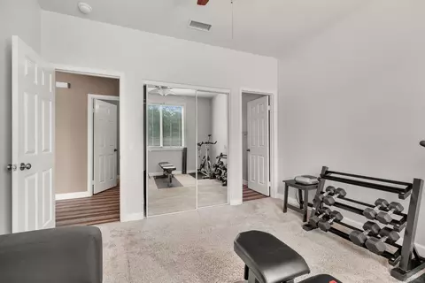 Bedroom - 563 Crystal Downs Gln, Escondido, CA 92026 photo 1 of 5