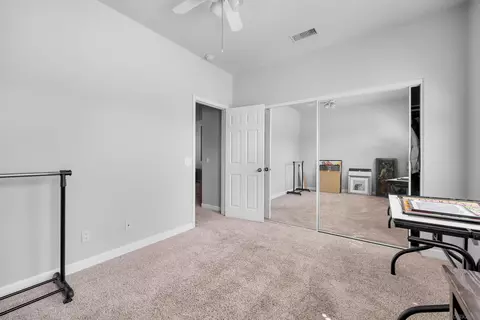 Bedroom - 563 Crystal Downs Gln, Escondido, CA 92026 photo 5 of 5