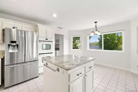 Kitchen - 413 Lexington, Oceanside, CA 92057 photo 1 of 2