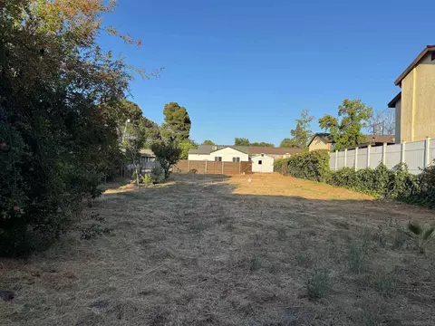 Exterior - 1272 N Mollison Ave, El Cajon, CA 92021 photo 3 of 3