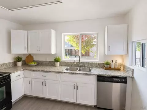 Kitchen - 1272 N Mollison Ave, El Cajon, CA 92021 photo 2 of 2