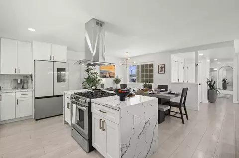 Kitchen - 10252 Santana St, Santee, CA 92071 photo 1 of 2