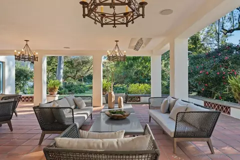 Exterior - 1205 Muirlands Dr, La Jolla, CA 92037 photo 8 of 23