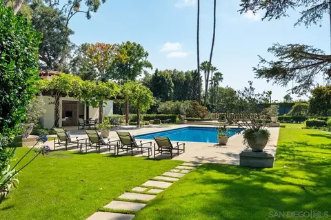 Exterior - 1205 Muirlands Dr, La Jolla, CA 92037 photo 11 of 23