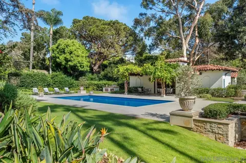 Exterior - 1205 Muirlands Dr, La Jolla, CA 92037 photo 14 of 23