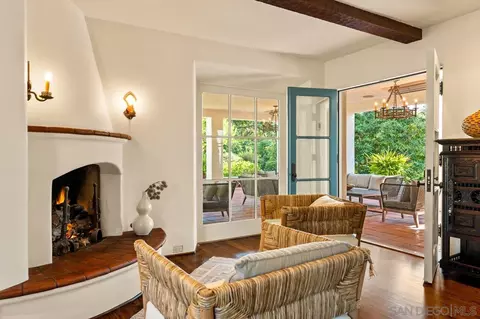 Living - 1205 Muirlands Dr, La Jolla, CA 92037 photo 6 of 7