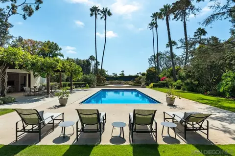 Exterior - 1205 Muirlands Dr, La Jolla, CA 92037 photo 10 of 23